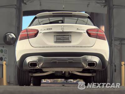 2018 Mercedes-Benz GLA 250 4MATIC - zdjęcie 7 z 24 - miniatura