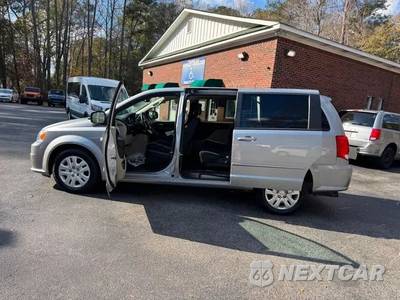 2017 Dodge Grand Caravan SE 121.2" WB - zdjęcie 8 z 21 - miniatura
