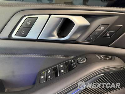 2024 BMW X5 Sports Activity Vehicle M60i xDrive - zdjęcie 14 z 50 - miniatura