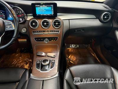 2019 Mercedes-Benz C 300 4MATIC Sedan - zdjęcie 36 z 48 - miniatura