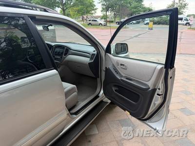 2002 Toyota Highlander - zdjęcie 40 z 71 - miniatura