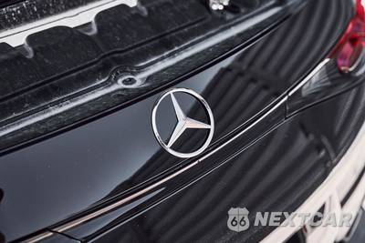 2025 Mercedes-Benz AMG GT 63 4MATIC+ Coupe - zdjęcie 14 z 50 - miniatura