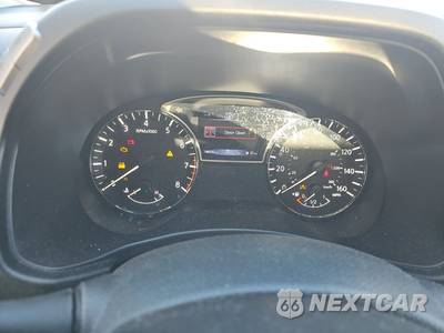 2020 Nissan Pathfinder SL - zdjęcie 12 z 29 - miniatura