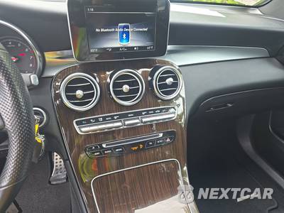2019 Mercedes-Benz GLC 300 4MATIC - zdjęcie 11 z 25 - miniatura