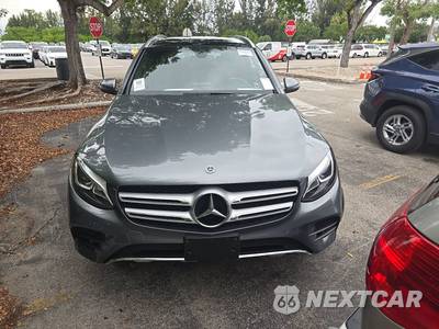 2019 Mercedes-Benz GLC 300 4MATIC - zdjęcie 2 z 25 - miniatura