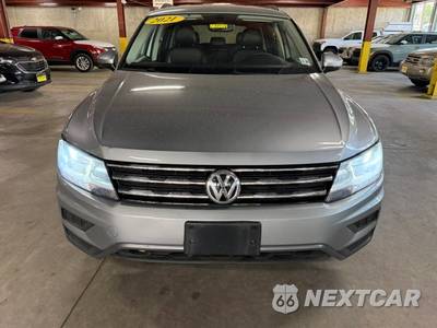 2021 Volkswagen Tiguan SE - zdjęcie 4 z 40 - miniatura