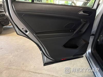 2021 Volkswagen Tiguan SE - zdjęcie 17 z 40 - miniatura