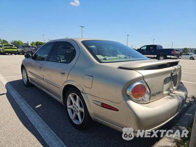 2002 Nissan Maxima SE - zdjęcie 1 z 14 - miniatura