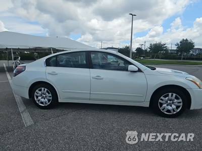 2011 Nissan Altima 2.5 Sedan - zdjęcie 3 z 17 - miniatura