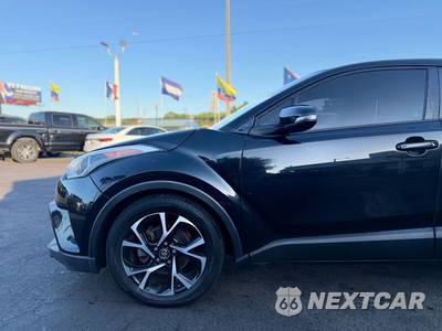 2019 Toyota C-HR XLE - zdjęcie 12 z 12 - miniatura