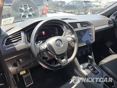 2019 Volkswagen Tiguan SEL Jet Black R-Line - zdjęcie 17 z 34 - miniatura