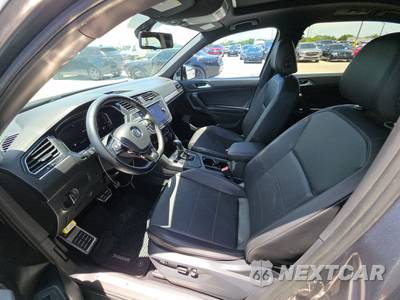 2019 Volkswagen Tiguan SEL Jet Black R-Line - zdjęcie 13 z 34 - miniatura