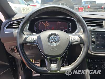 2019 Volkswagen Tiguan SEL Jet Black R-Line - zdjęcie 16 z 34 - miniatura