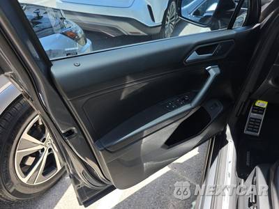 2019 Volkswagen Tiguan SEL Jet Black R-Line - zdjęcie 15 z 34 - miniatura