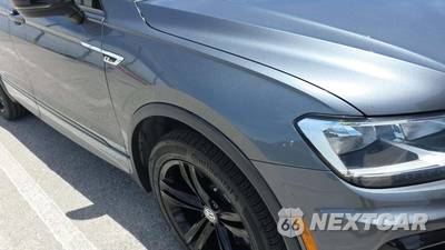 2019 Volkswagen Tiguan SEL Jet Black R-Line - zdjęcie 32 z 34 - miniatura