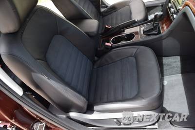 2013 Volkswagen Passat TDI SEL Premium - zdjęcie 61 z 133 - miniatura