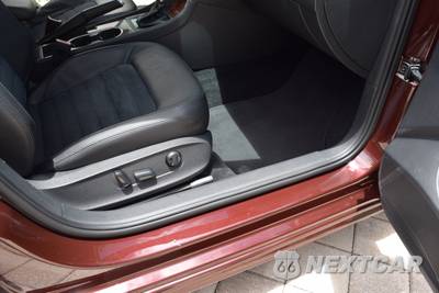2013 Volkswagen Passat TDI SEL Premium - zdjęcie 64 z 133 - miniatura