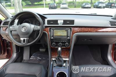 2013 Volkswagen Passat TDI SEL Premium - zdjęcie 70 z 133 - miniatura