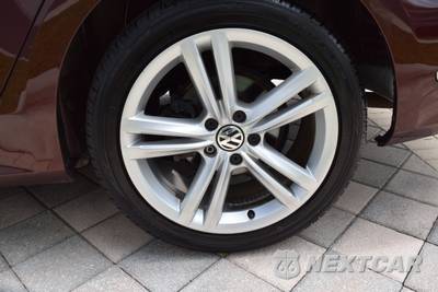 2013 Volkswagen Passat TDI SEL Premium - zdjęcie 111 z 133 - miniatura