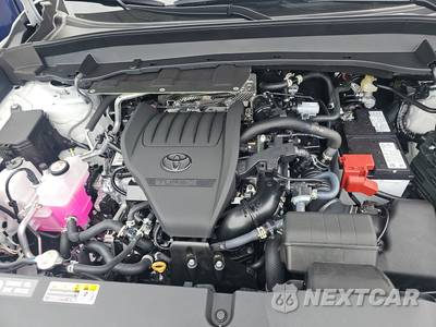 2026 Toyota Grand Highlander Platinum - zdjęcie 15 z 21 - miniatura