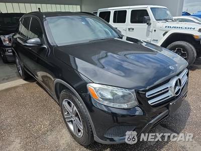 2019 Mercedes-Benz GLC 300 - zdjęcie 3 z 15 - miniatura
