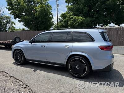 2025 Mercedes-Benz AMG GLS 63 4MATIC+ - zdjęcie 9 z 62 - miniatura