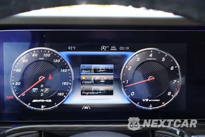 2021 Mercedes-Benz AMG G 63 4MATIC - zdjęcie 32 z 43 - miniatura