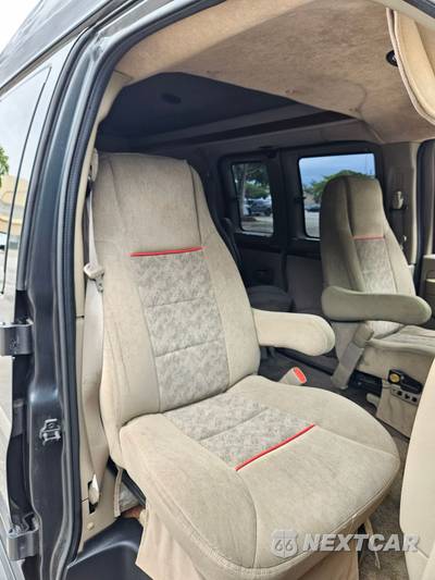 2003 Chevrolet Express 1500 Upfitter Van 135.0" WB - zdjęcie 6 z 46 - miniatura