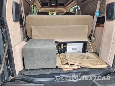 2003 Chevrolet Express 1500 Upfitter Van 135.0" WB - zdjęcie 30 z 46 - miniatura