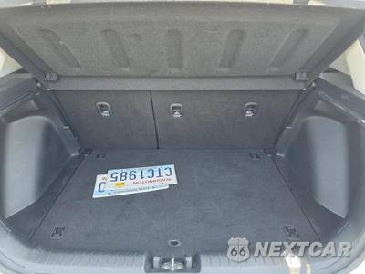 2025 Hyundai Venue SEL - zdjęcie 23 z 24 - miniatura