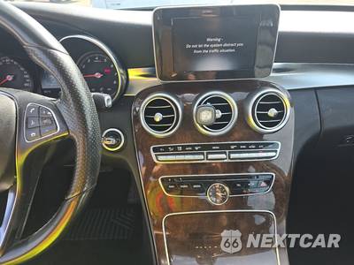 2015 Mercedes-Benz C 300 Sedan - zdjęcie 11 z 28 - miniatura