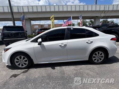 2026 Toyota Corolla LE Sedan - zdjęcie 3 z 20 - miniatura