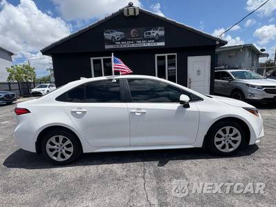 2026 Toyota Corolla LE Sedan - zdjęcie 6 z 20 - miniatura