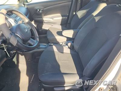 2013 Nissan Versa 1.6 SV - zdjęcie 7 z 17 - miniatura