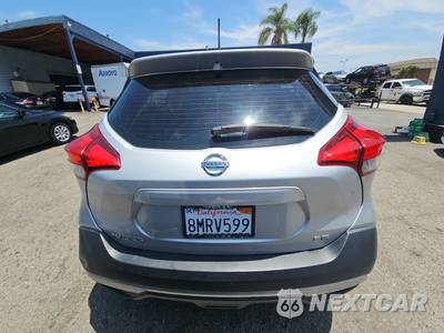 2019 Nissan Kicks SR - zdjęcie 5 z 25 - miniatura