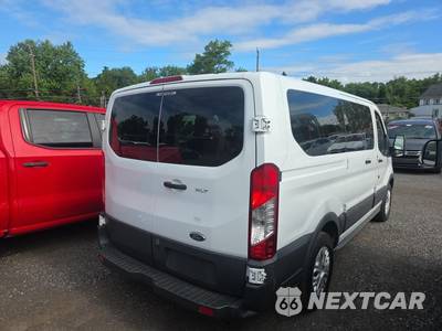 2015 Ford Transit 150 Passenger Wagon XLT w/RH Swing-Out Doors Low Roof 130.0" WB - zdjęcie 4 z 26 - miniatura