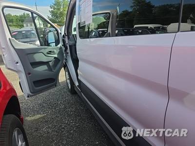 2015 Ford Transit 150 Passenger Wagon XLT w/RH Swing-Out Doors Low Roof 130.0" WB - zdjęcie 22 z 26 - miniatura