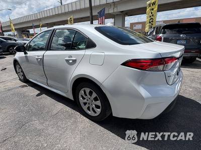 2025 Toyota Corolla LE Sedan - zdjęcie 5 z 21 - miniatura