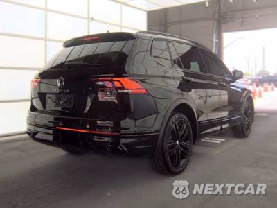2022 Volkswagen Tiguan SE R-Line Black - zdjęcie 4 z 22 - miniatura