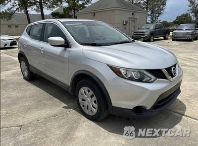 2018 Nissan Rogue Sport S - zdjęcie 3 z 17 - miniatura