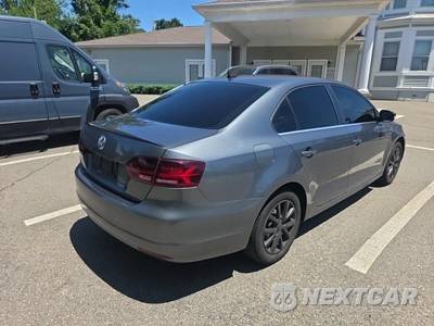 2013 Volkswagen Jetta SE Sedan w/Convenience & Sunroof - zdjęcie 4 z 22 - miniatura