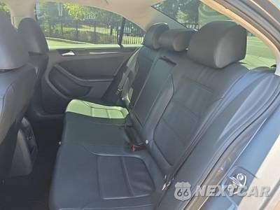 2013 Volkswagen Jetta SE Sedan w/Convenience & Sunroof - zdjęcie 16 z 22 - miniatura
