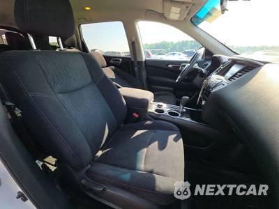 2016 Nissan Pathfinder S - zdjęcie 8 z 25 - miniatura
