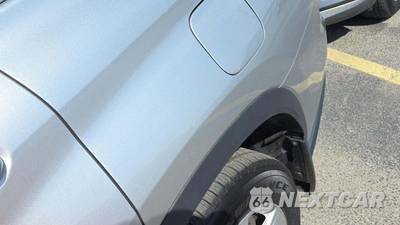 2021 Toyota Highlander LE - zdjęcie 21 z 27 - miniatura