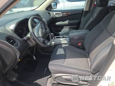 2017 Nissan Pathfinder S - zdjęcie 7 z 24 - miniatura