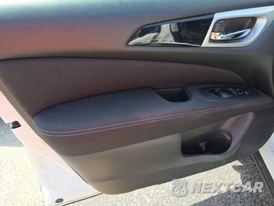 2017 Nissan Pathfinder S - zdjęcie 9 z 24 - miniatura