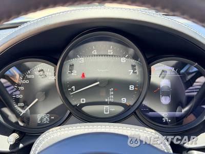 2022 Porsche 718 Spyder - zdjęcie 21 z 33 - miniatura
