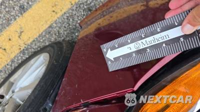 2022 Toyota Camry LE - zdjęcie 40 z 41 - miniatura