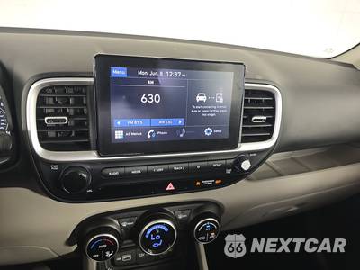 2022 Hyundai Venue SEL - zdjęcie 11 z 17 - miniatura