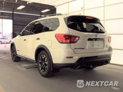 2020 Nissan Pathfinder SV - zdjęcie 6 z 29 - miniatura